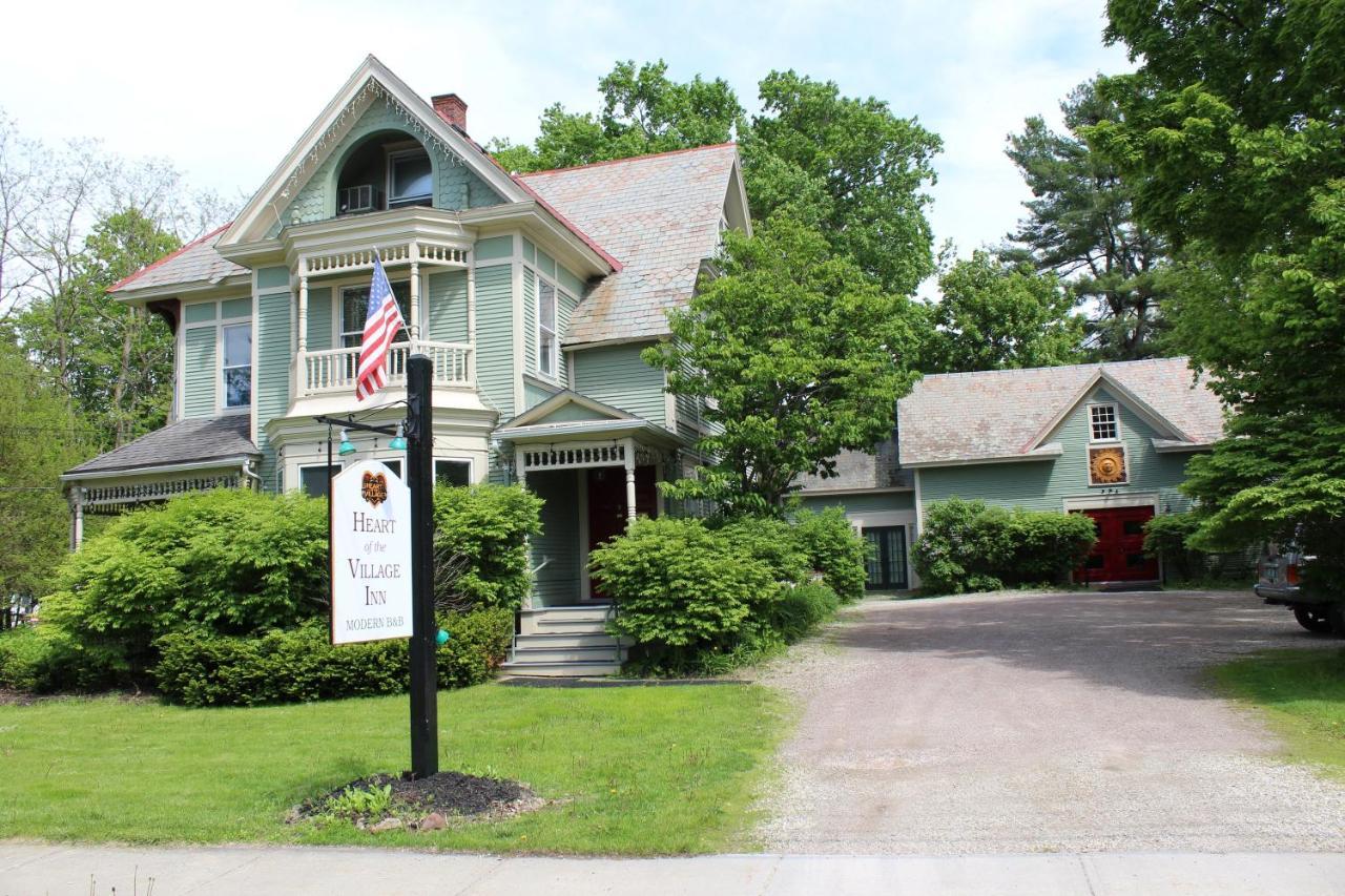 Heart Of The Village Bed & Breakfast In Shelburne Vt エクステリア 写真