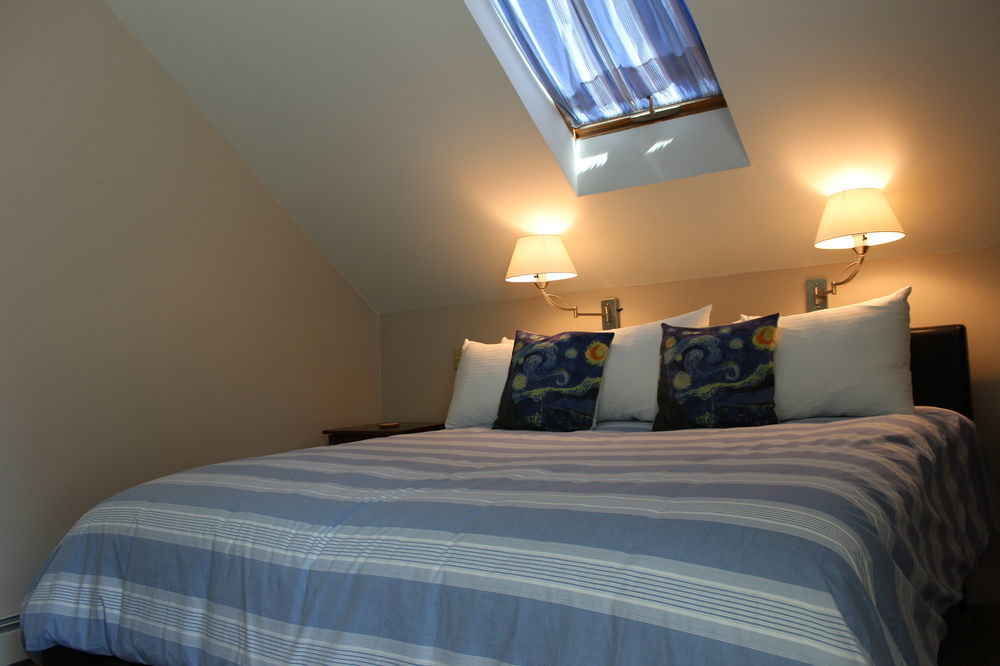 Heart Of The Village Bed & Breakfast In Shelburne Vt エクステリア 写真