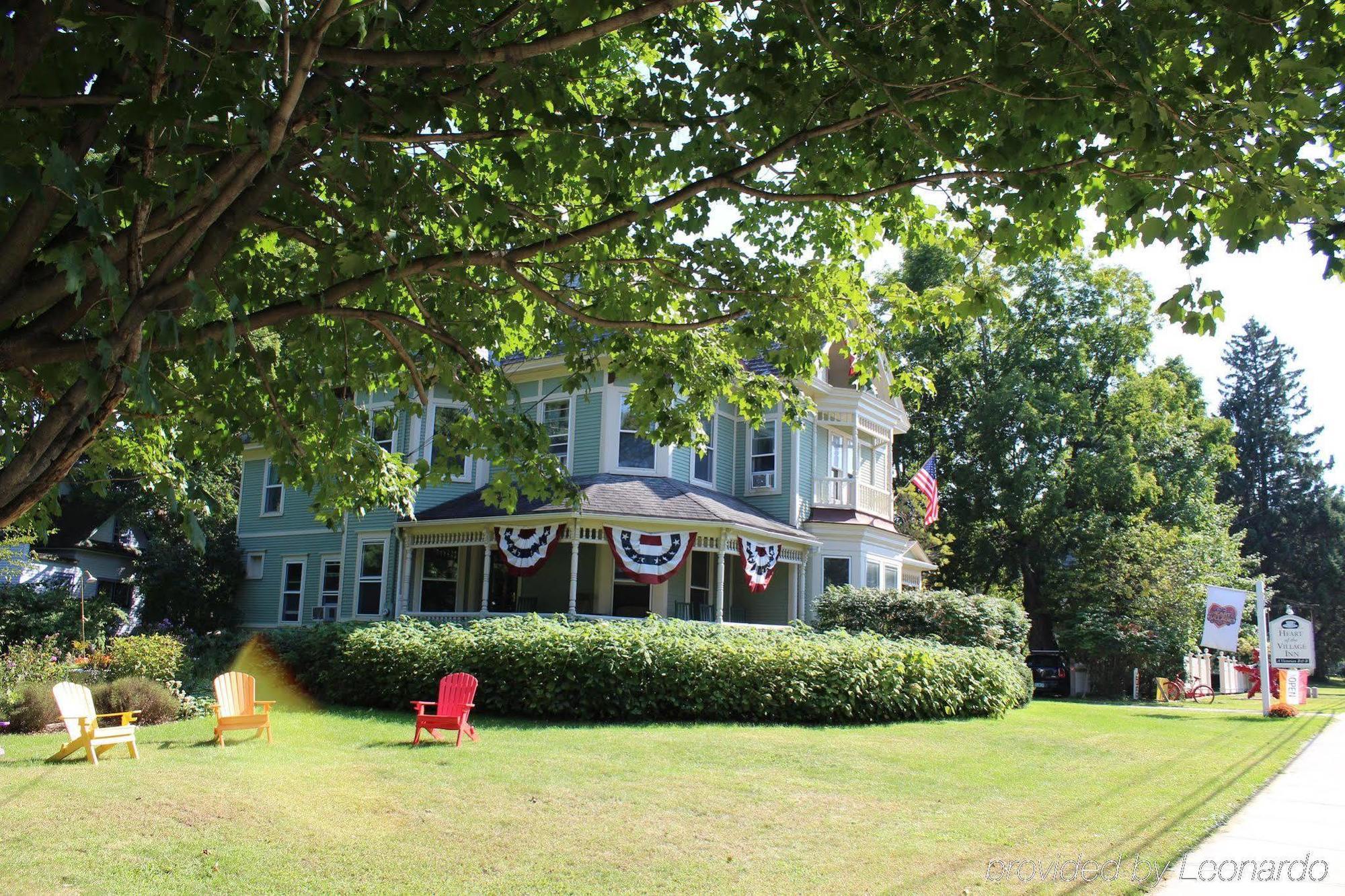 Heart Of The Village Bed & Breakfast In Shelburne Vt エクステリア 写真