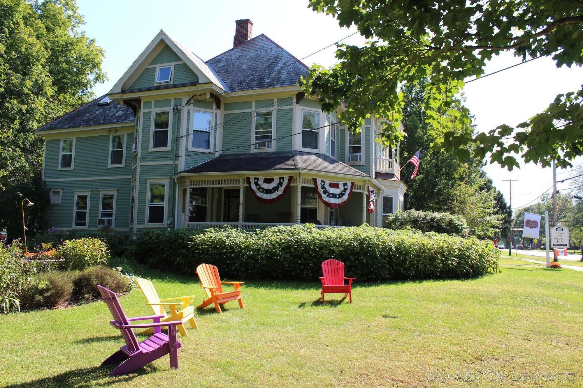 Heart Of The Village Bed & Breakfast In Shelburne Vt エクステリア 写真